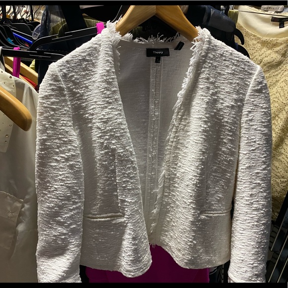 Theory Lindrayia Raw Edge Blazer - Picture 8 of 8